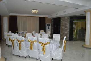 Отель Hotel Parnavazi Зестафони-5